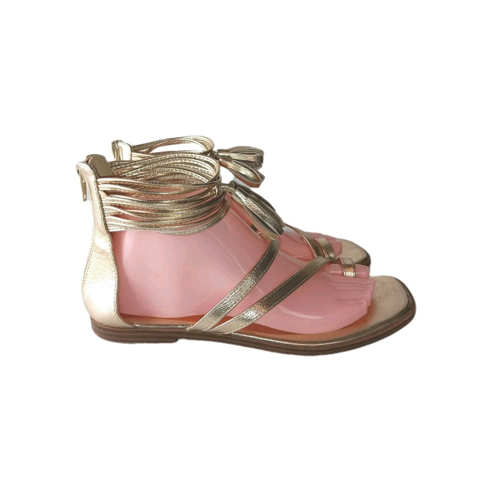 OASIS SOCIETY Abril Women's Thong Silver Strappy Ankle Sandal 7.5